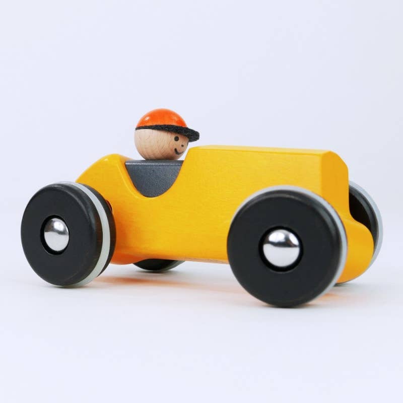 Coche retro de madera con ruedas – BAJO
