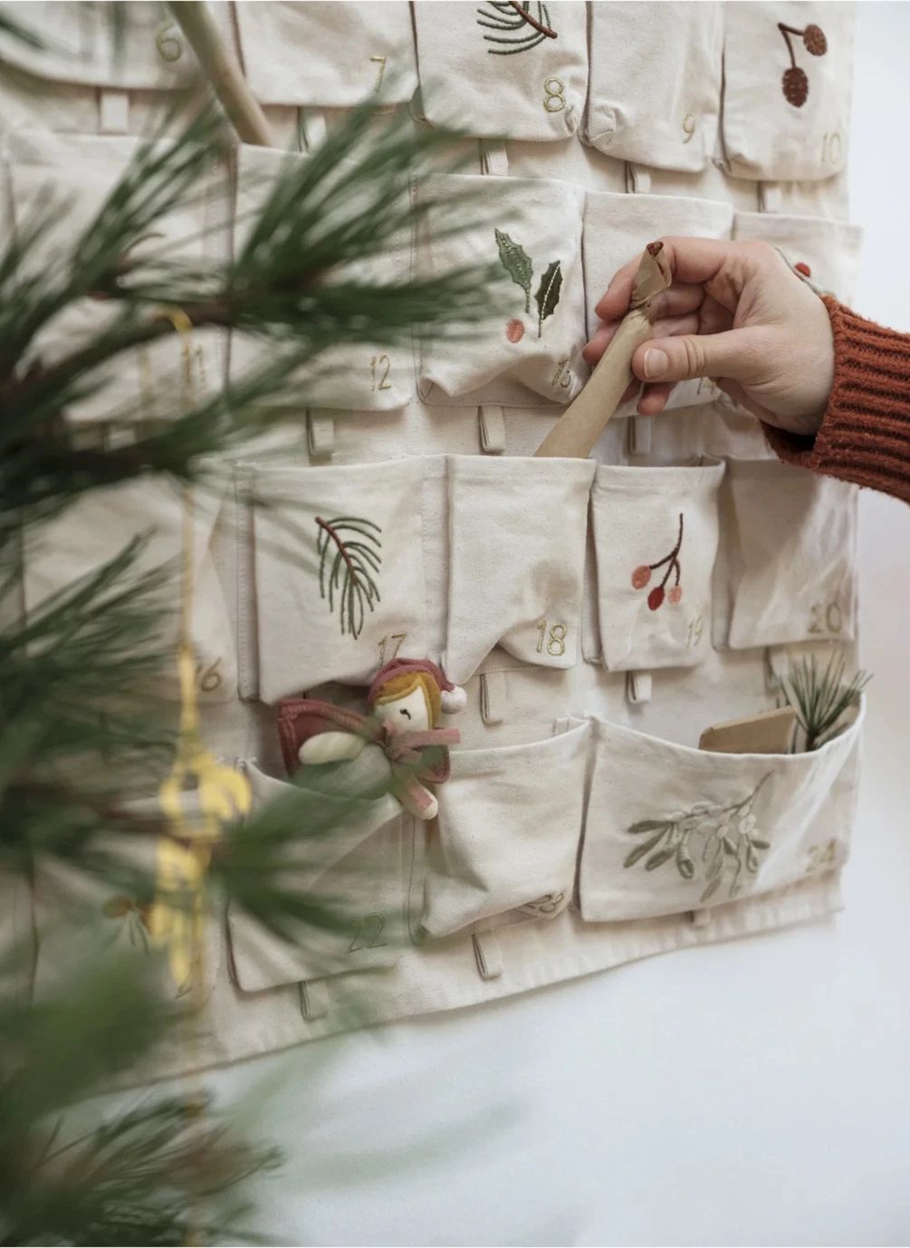 Calendario de Adviento bordado Yule Greens – Fabelab